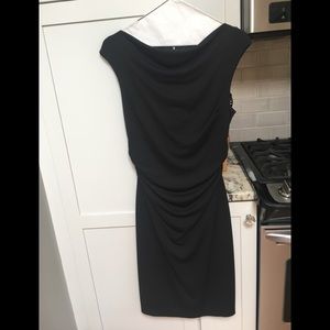 🌸Beautiful David Meister black dress